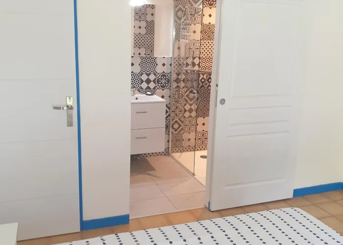 Chez Marcel Bed & Breakfast 3*